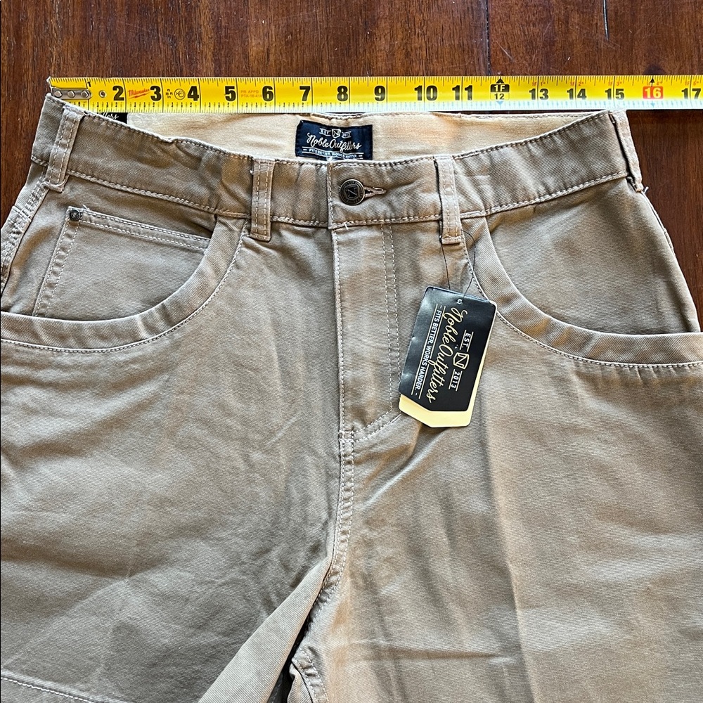 Noble Outfitters Women's Shorts in Coyote Size 12 - Picture 15 of 15